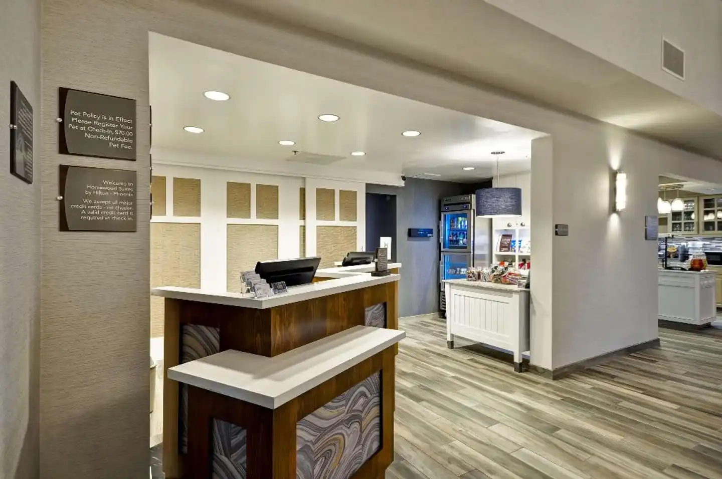 Homewood Suites by Hilton Phoenix-Biltmore Lobby