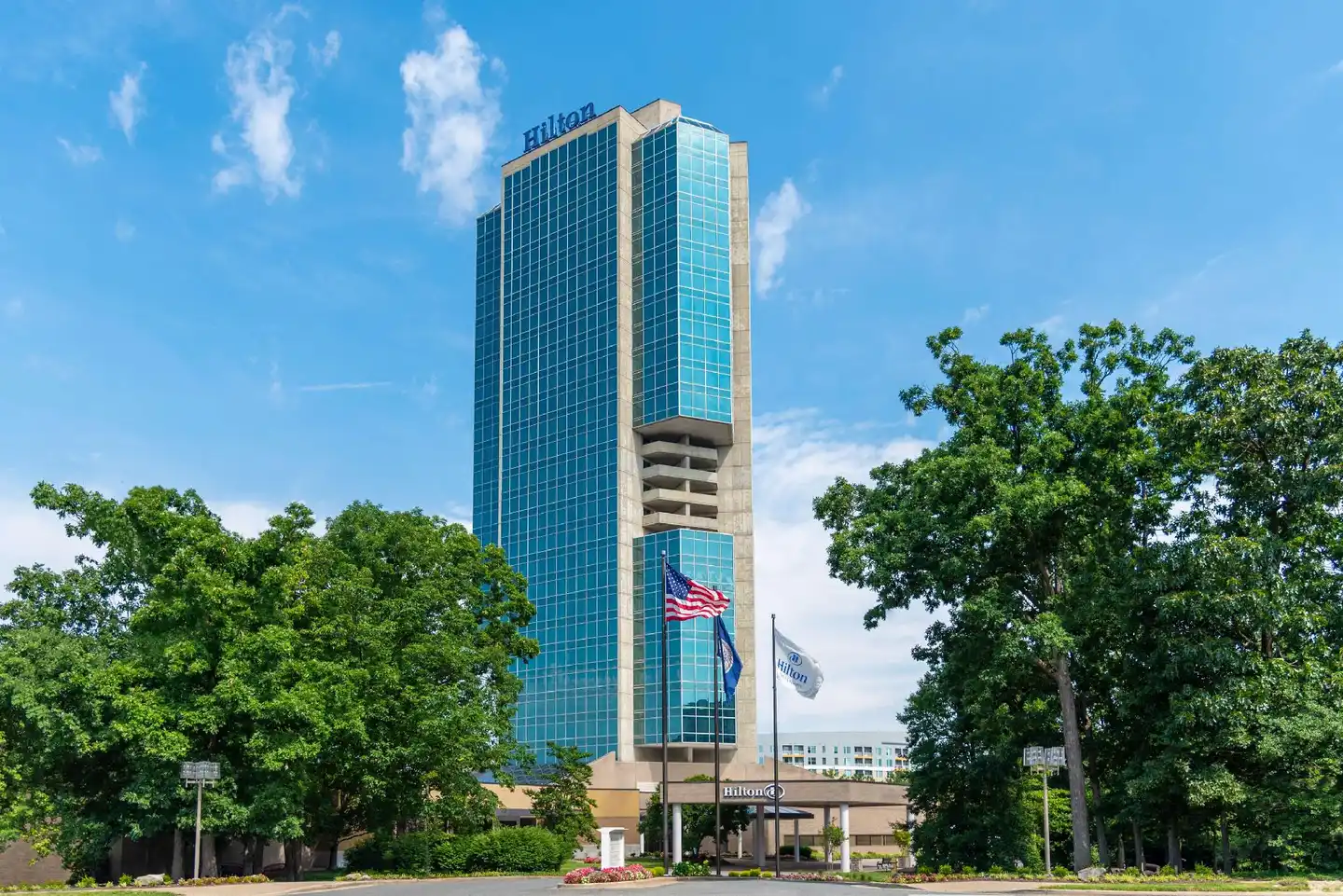 Hilton Alexandria Mark Center Aussenansicht