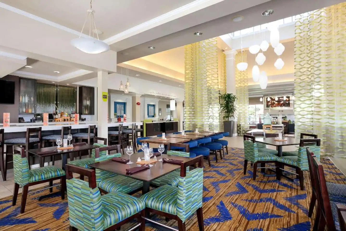 Hilton Garden Inn Anaheim/Garden Grove Lobby