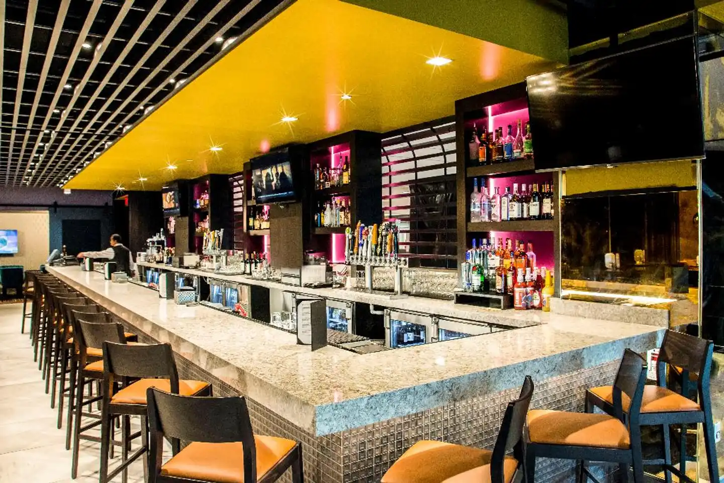 InterContinental Saint Paul Riverfront Bar