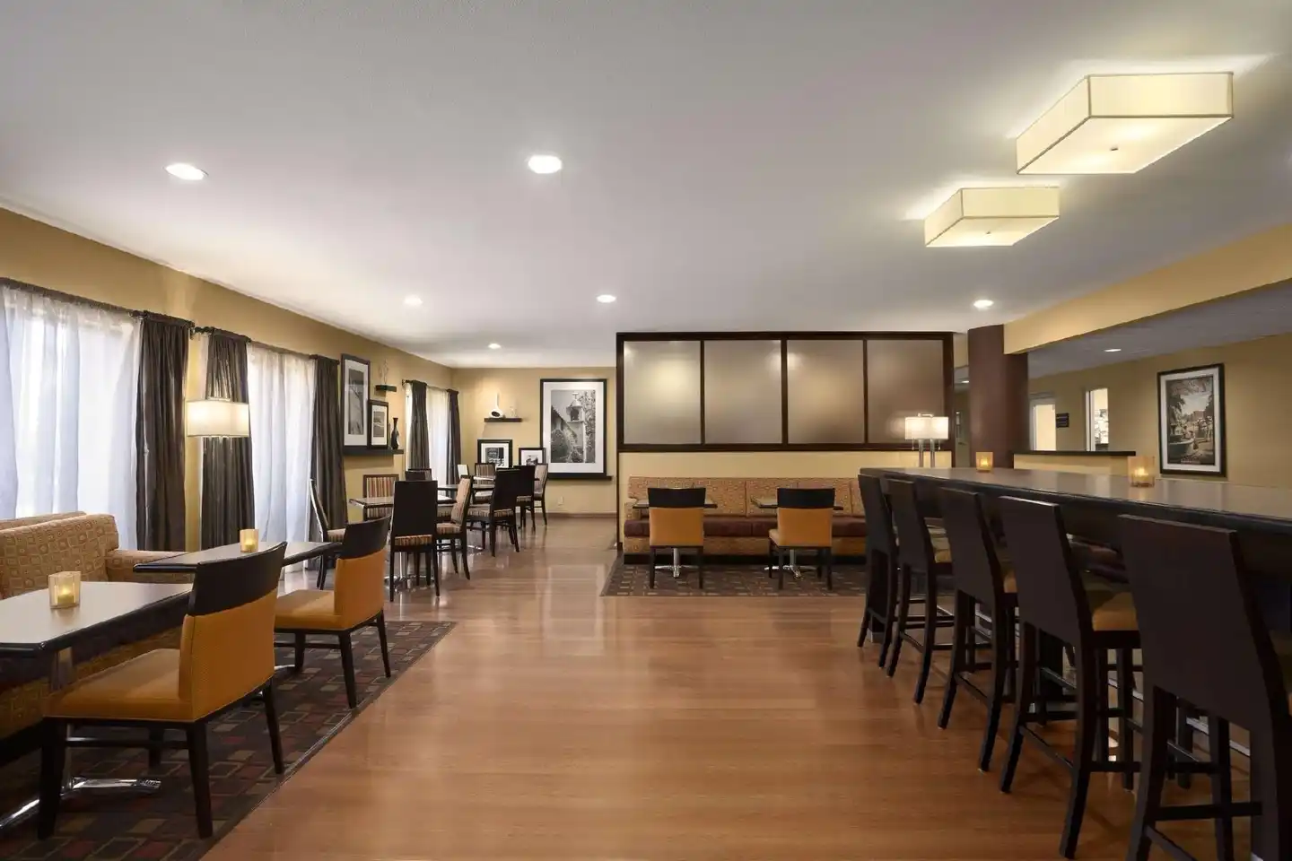Hampton Inn Los Angeles/Carson/Torrance Bar