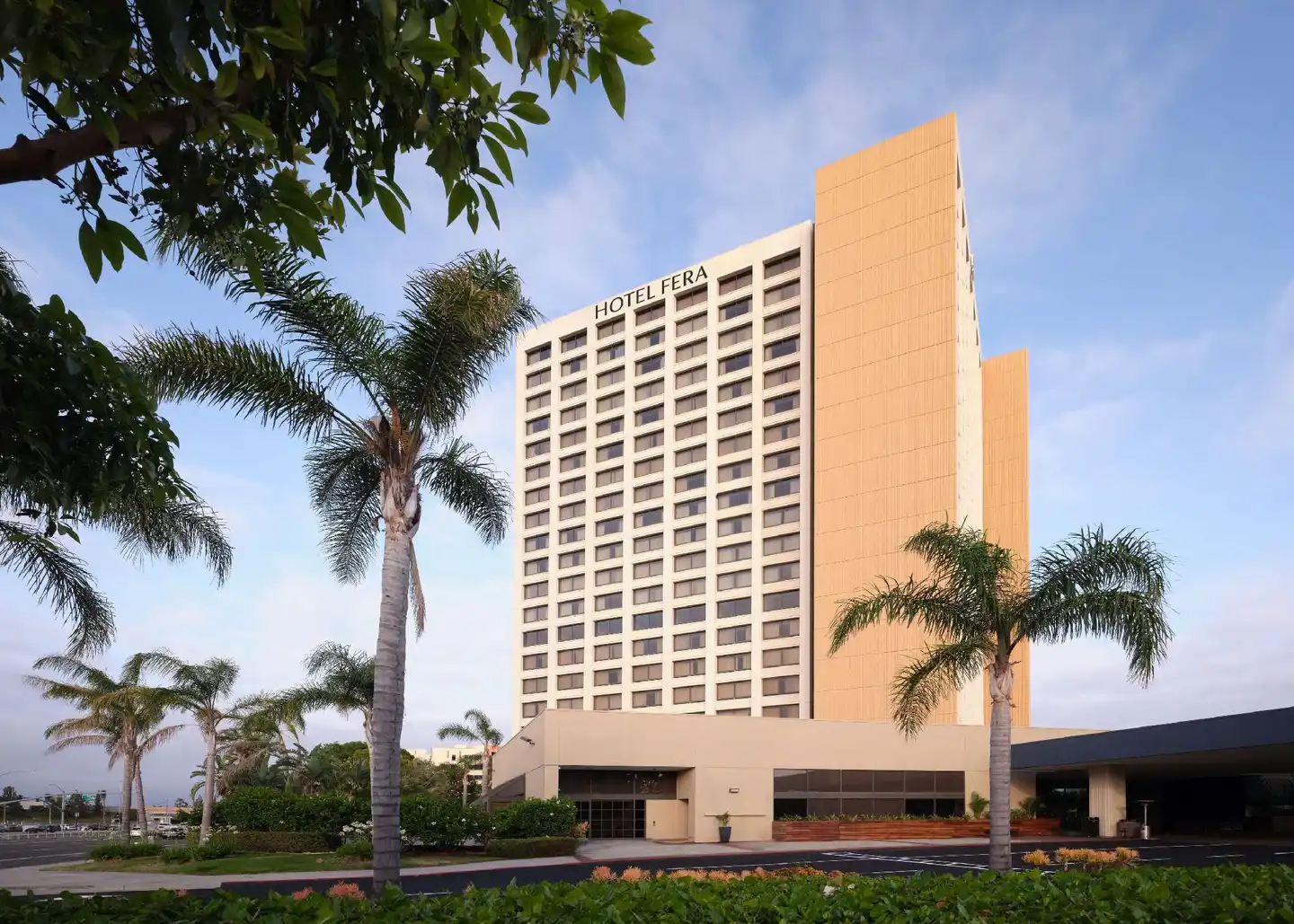 Hotel Fera Anaheim, a DoubleTree by Hilton Aussenansicht