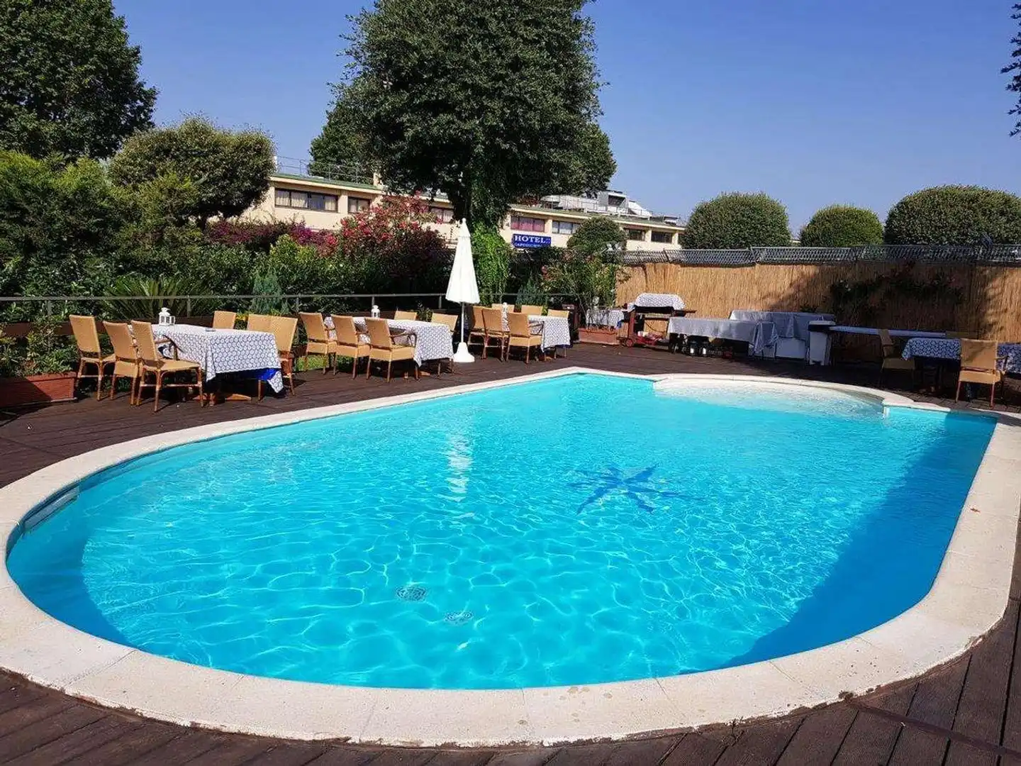 Capodichino International Hotel Pool