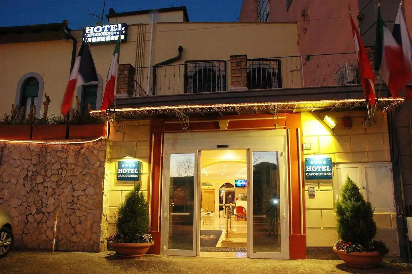 Capodichino International Hotel Aussenansicht