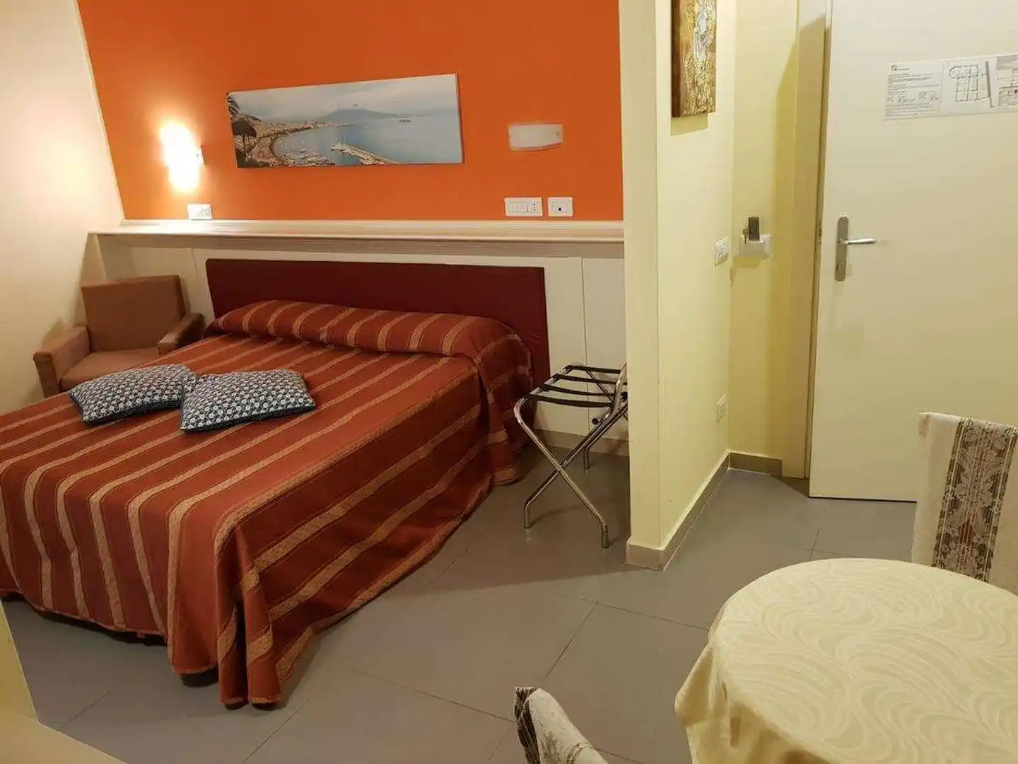 Capodichino International Hotel Wohnbeispiel