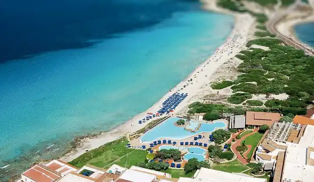 Grand Hotel Colonna Capo Testa Aussenansicht