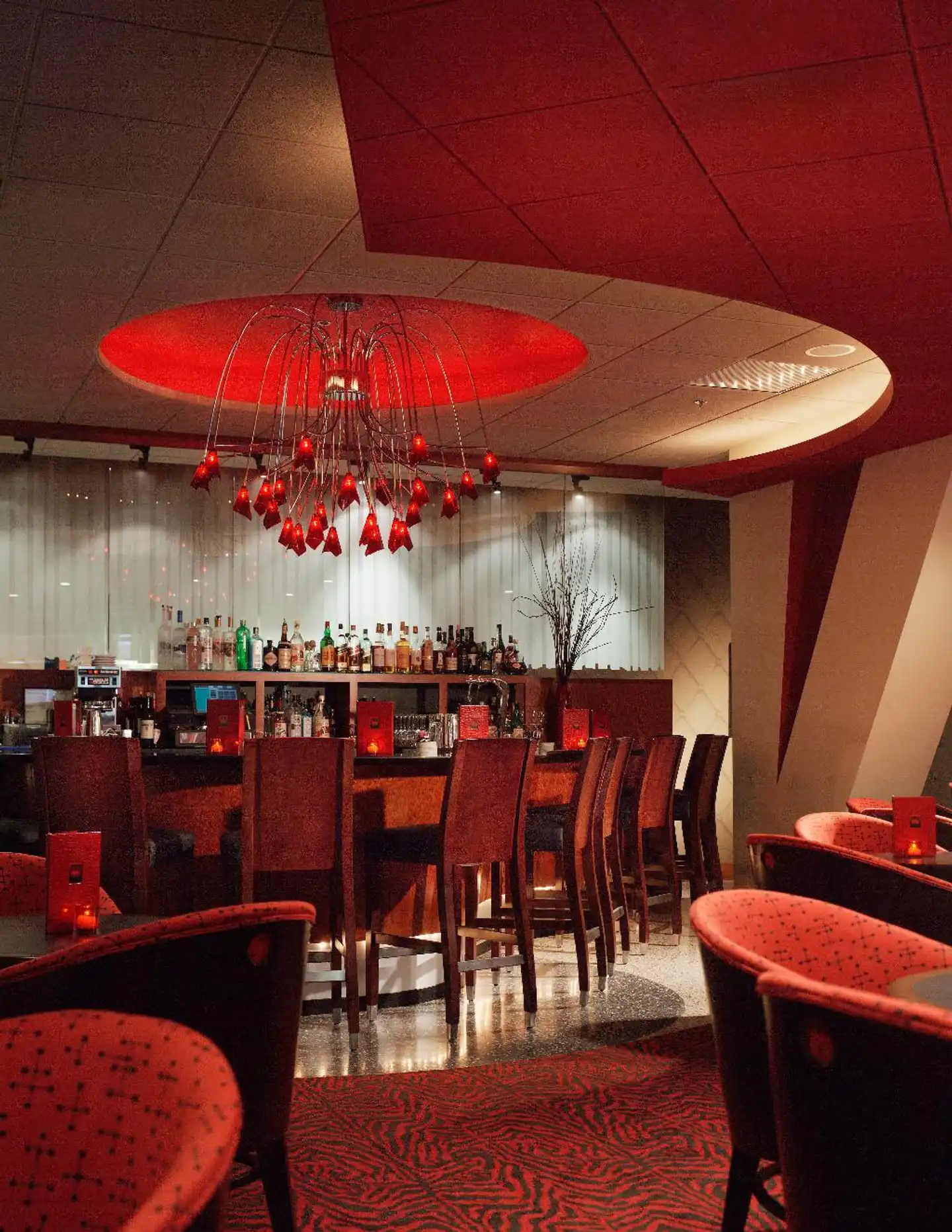 Pennyweight Hotel Boston, Curio Collection by Hilton Bar