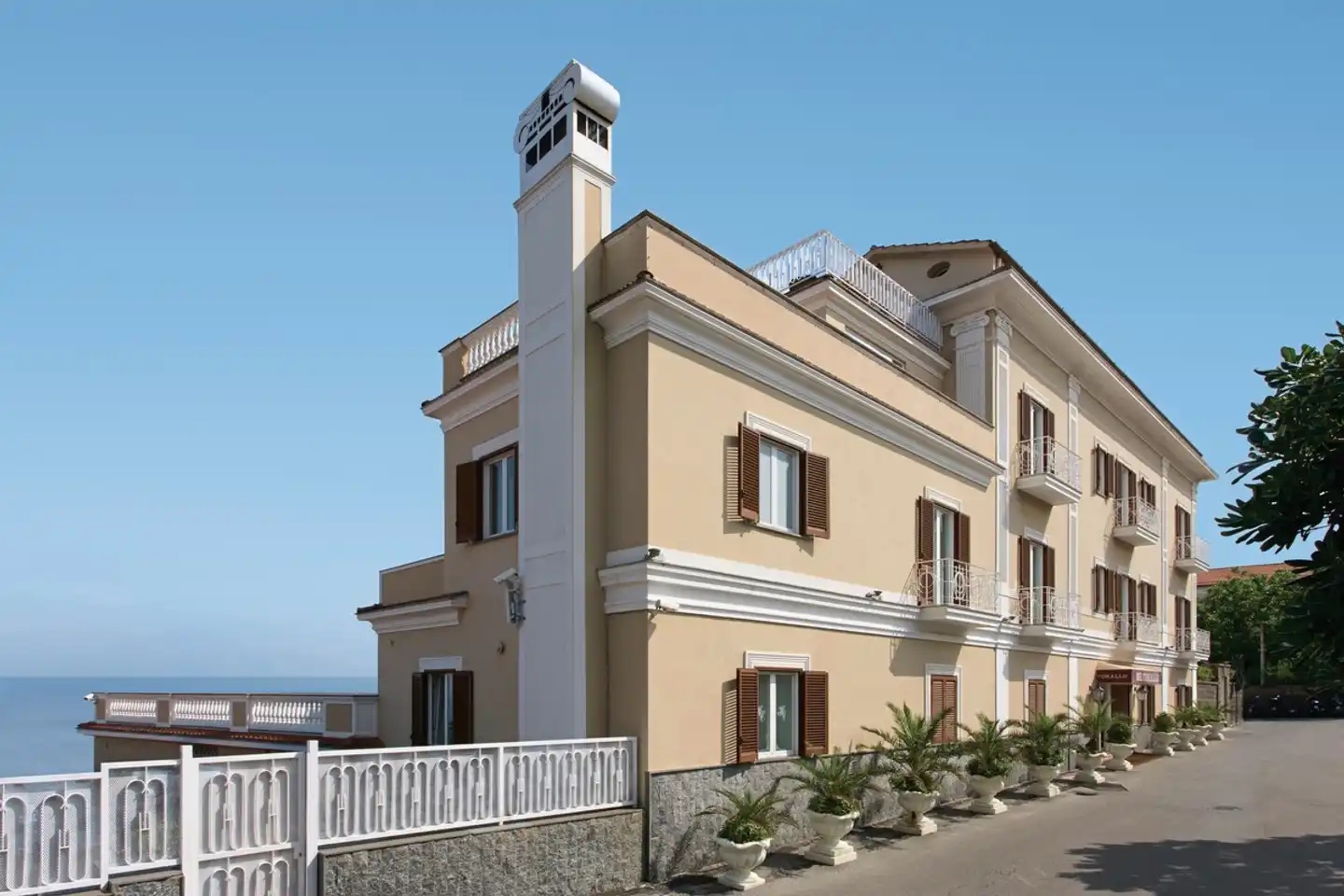 Corallo Sorrento Aussenansicht