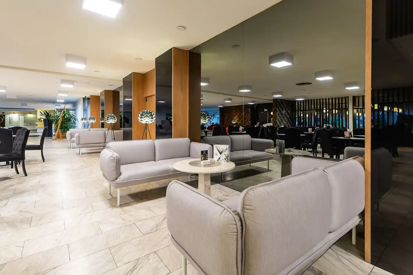 Hotel Solny Lobby
