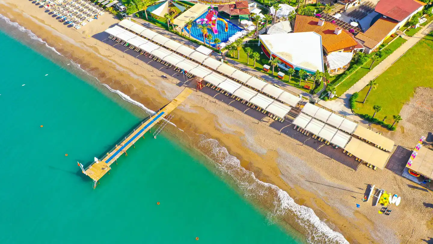 Crystal Family BEACH