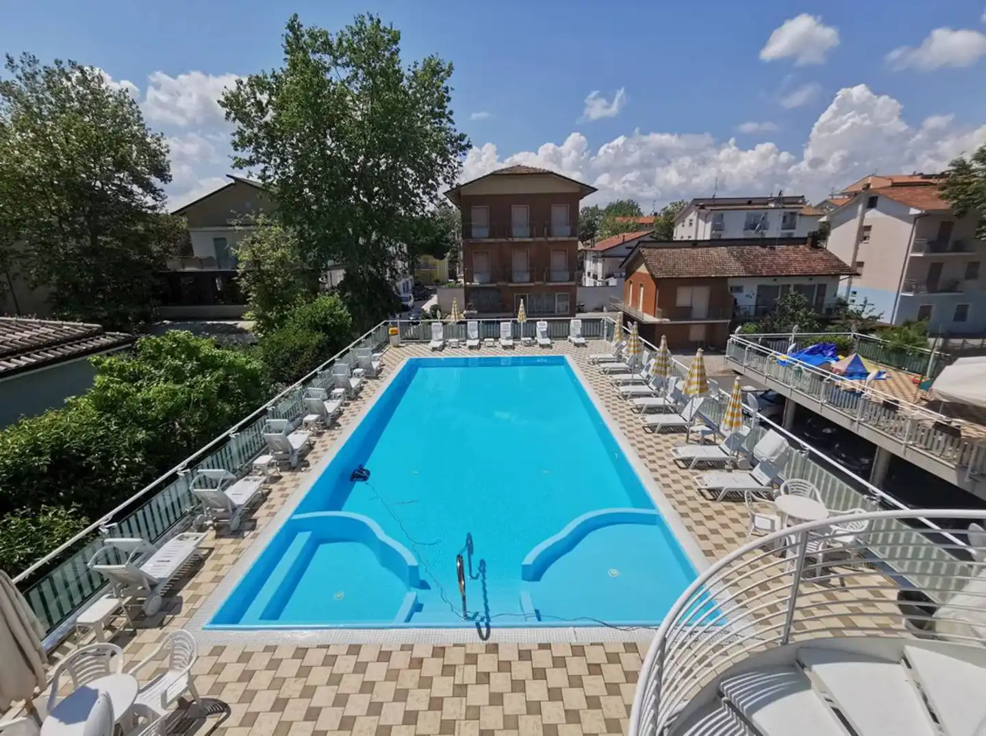 Santa Martina Pool