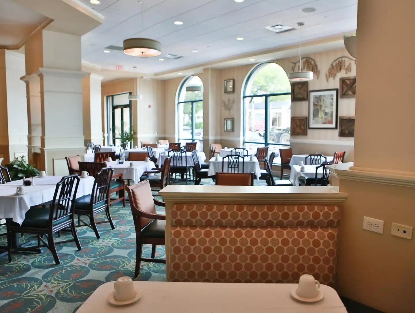 Hilton Garden Inn Savannah Historic District Bar
