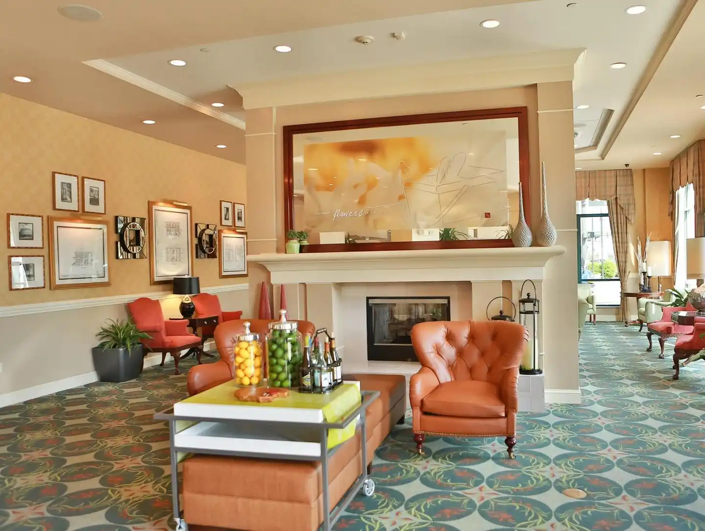 Hilton Garden Inn Savannah Historic District Lobby