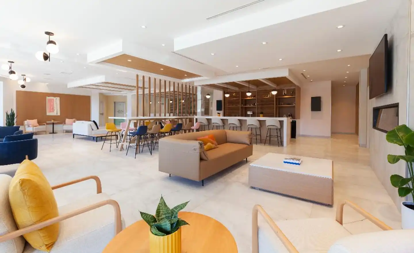 Strata Hotel Bar