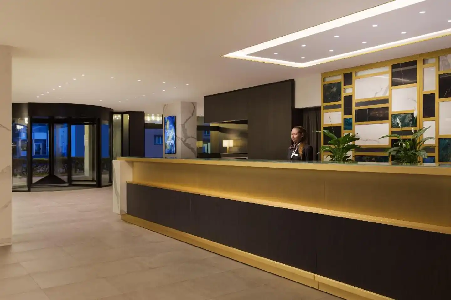 Crowne Plaza Zürich Lobby