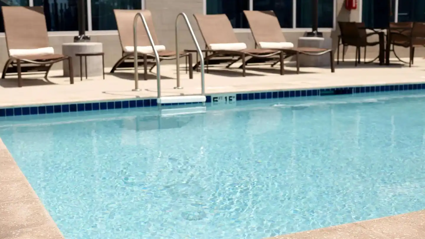 Sonesta Select Tucson Airport Pool