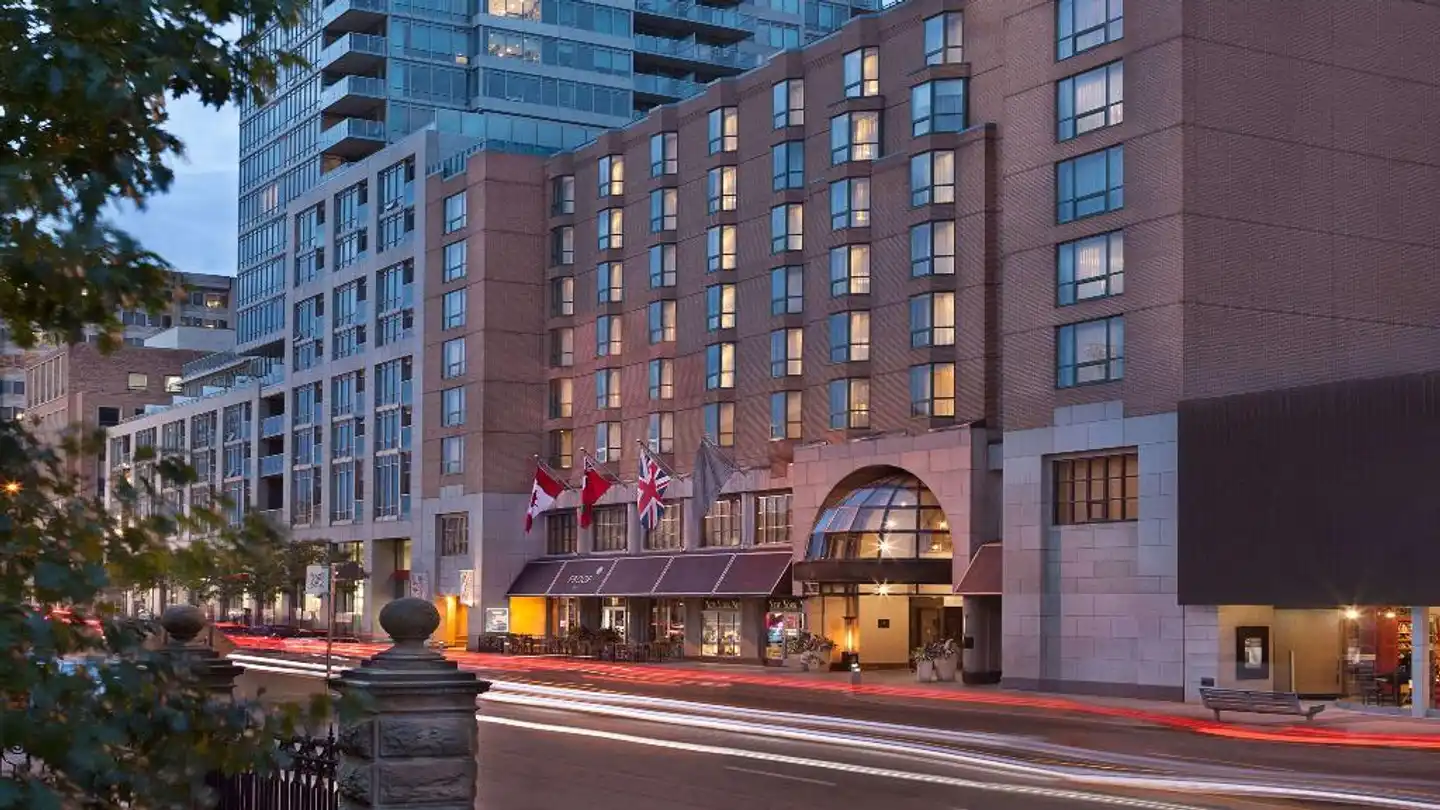 The Yorkville Royal Sonesta Hotel Aussenansicht