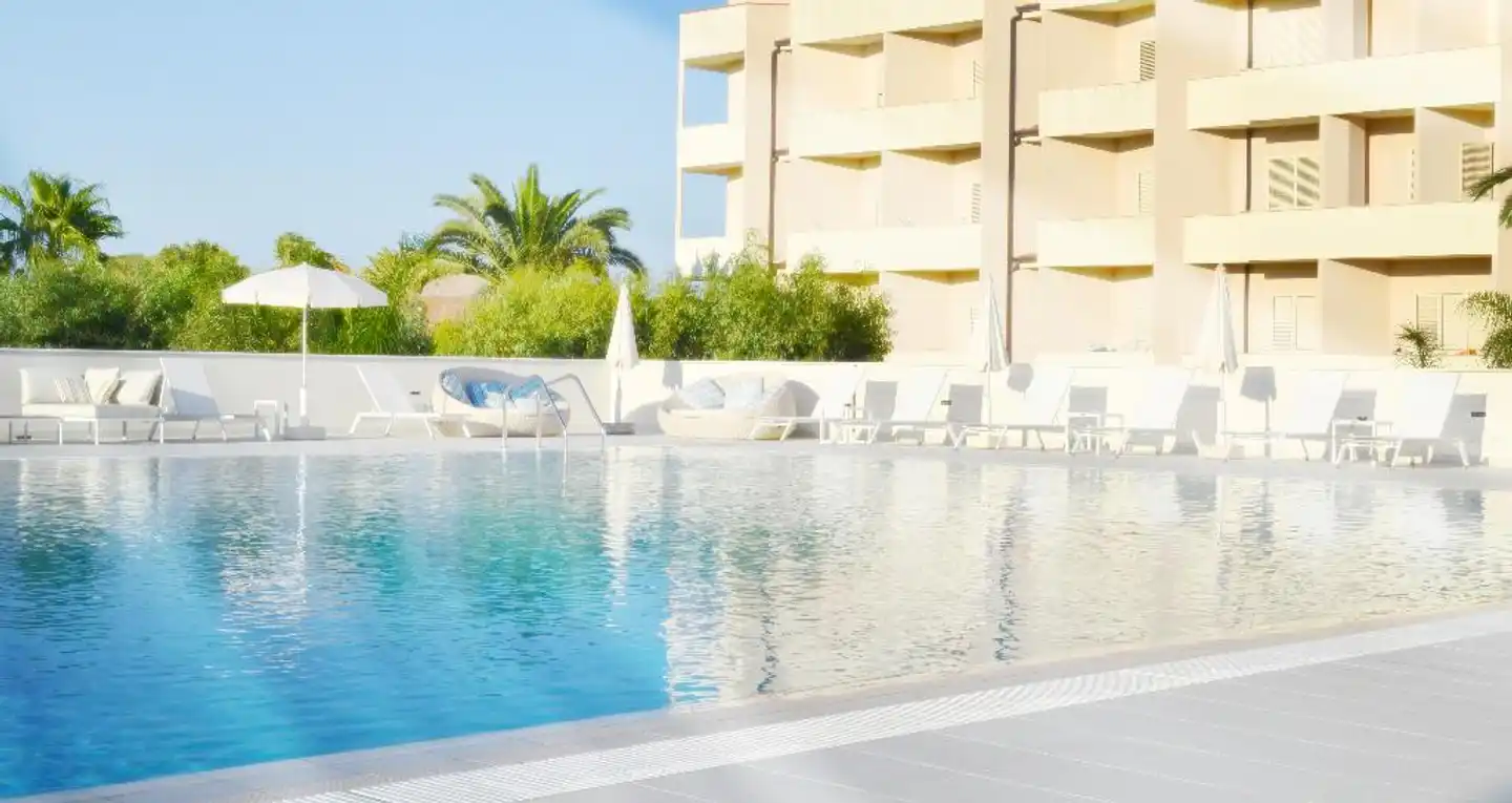 Grand Hotel President Pool