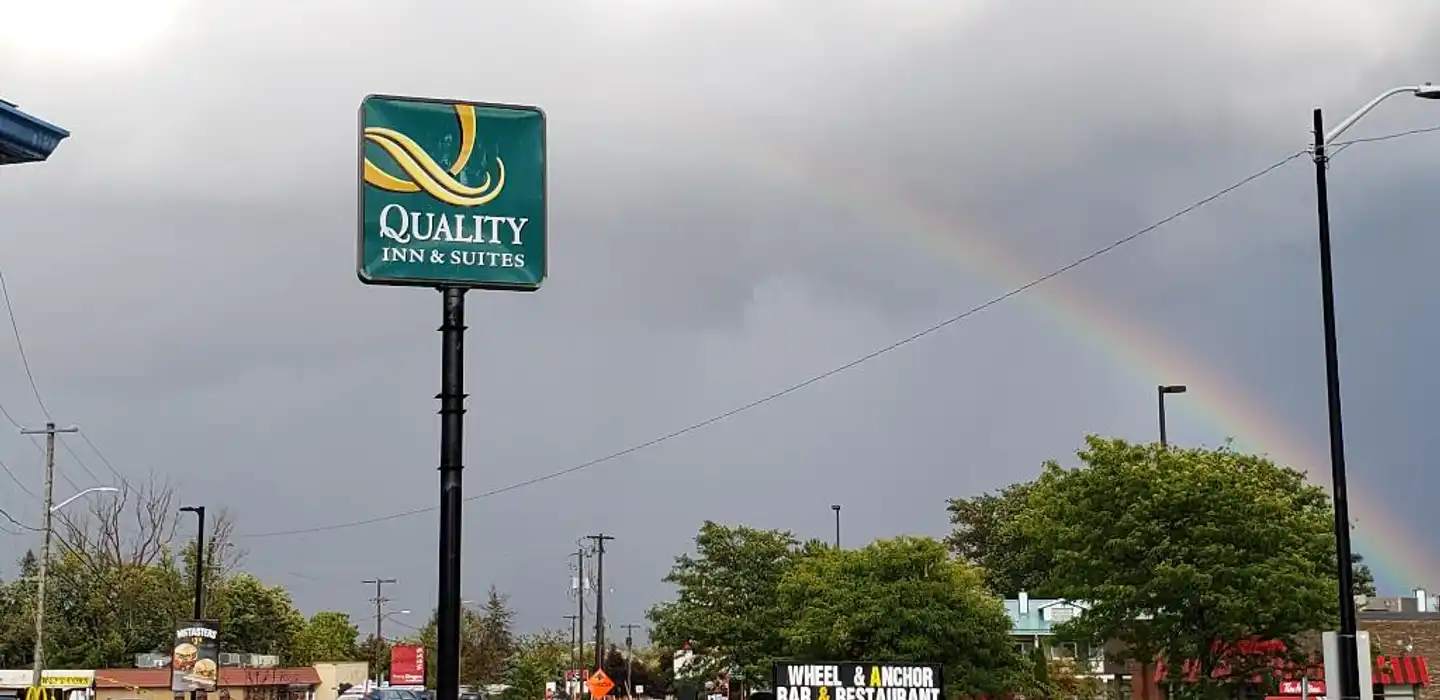 Quality Inn & Suites 1000 Islands Landschaft