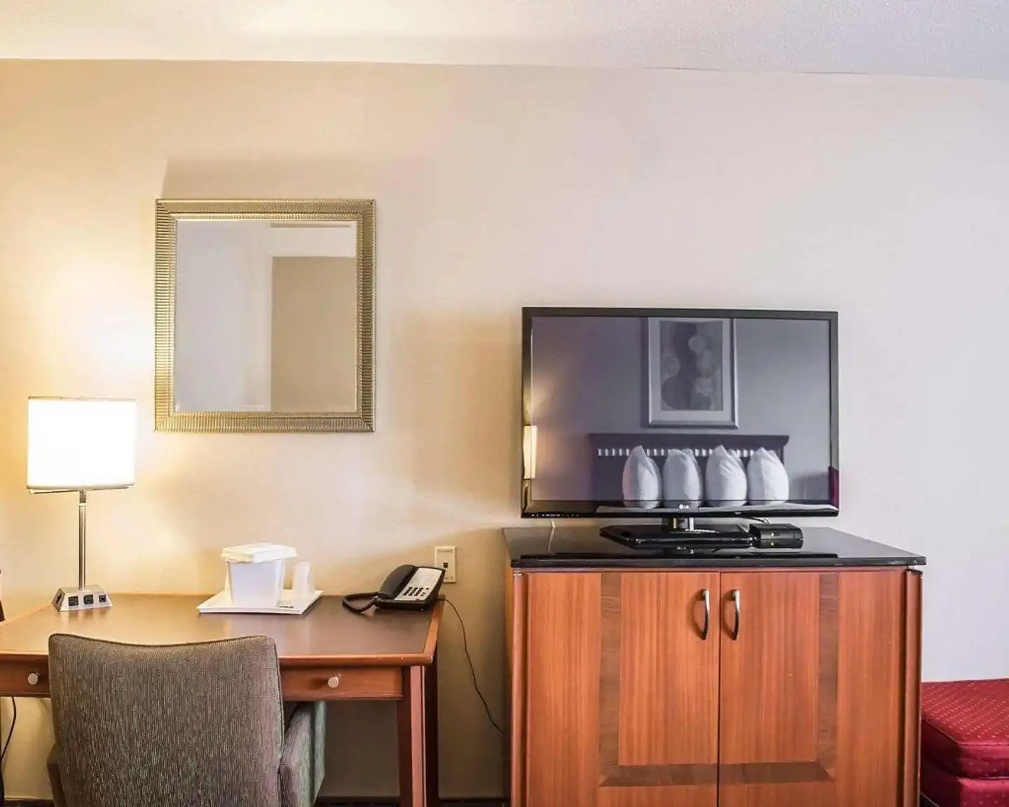 Quality Inn & Suites 1000 Islands Wohnbeispiel