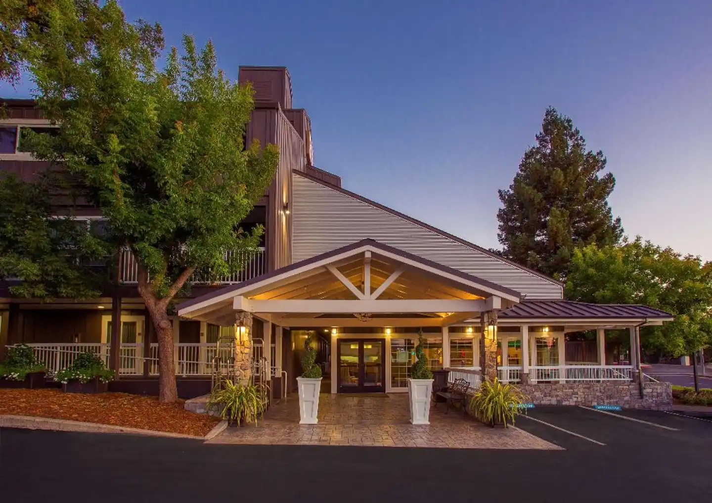 Best Western PLUS Inn at the Vines Aussenansicht