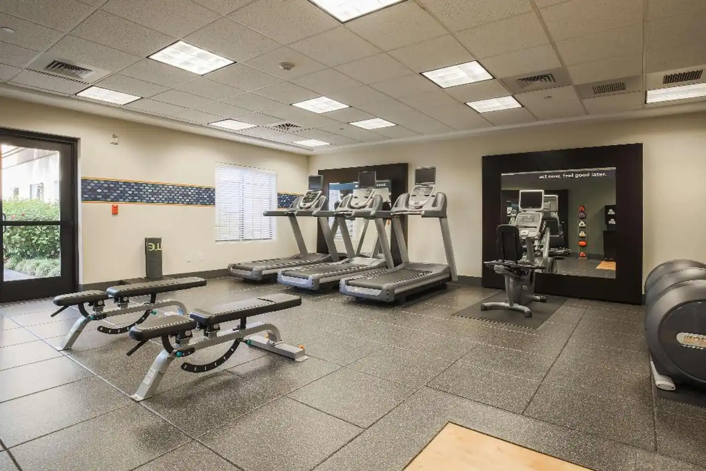 Hampton Inn & Suites Camarillo Sport und Entertainment