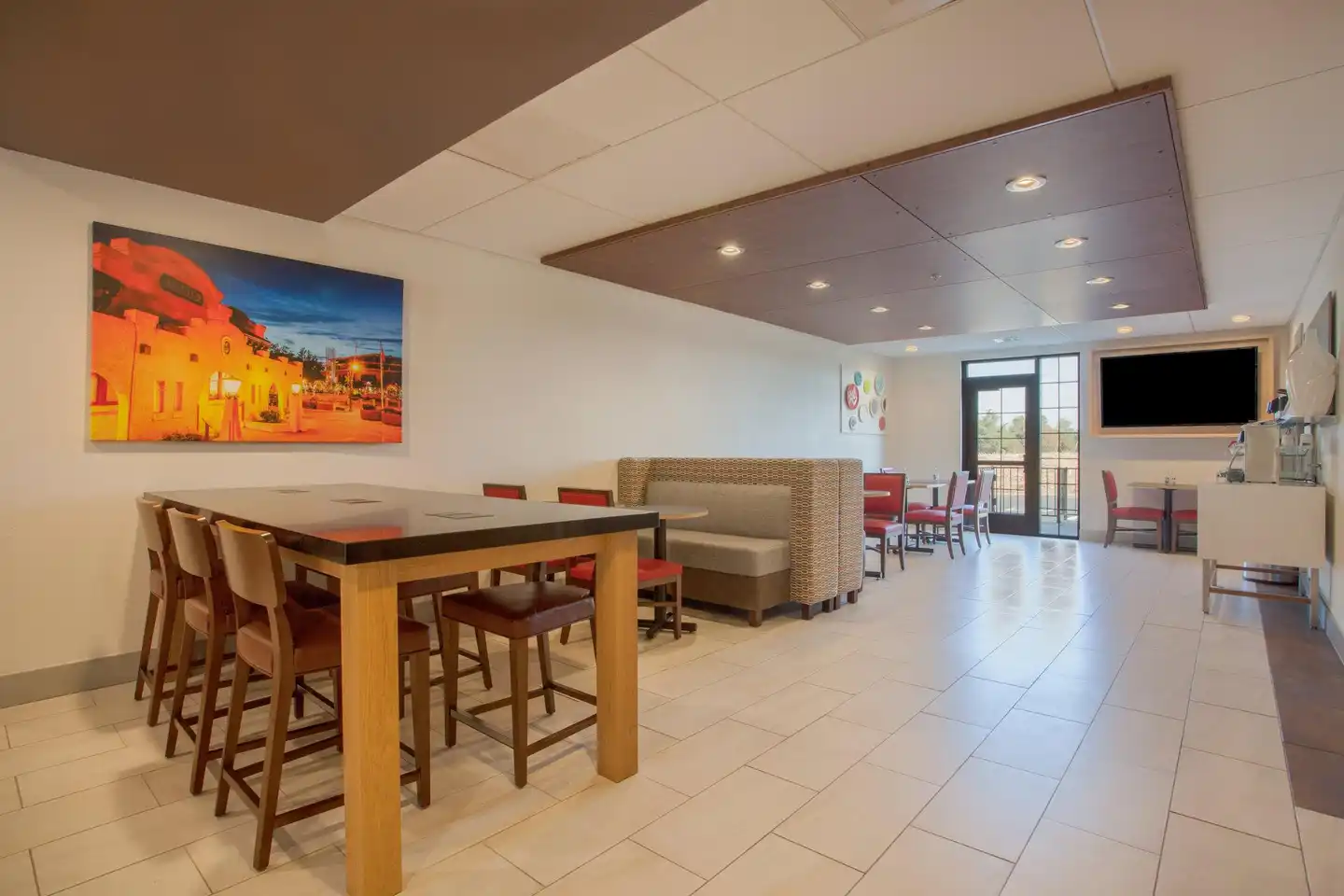 Holiday Inn Express & Suites Davis - University Area Lobby
