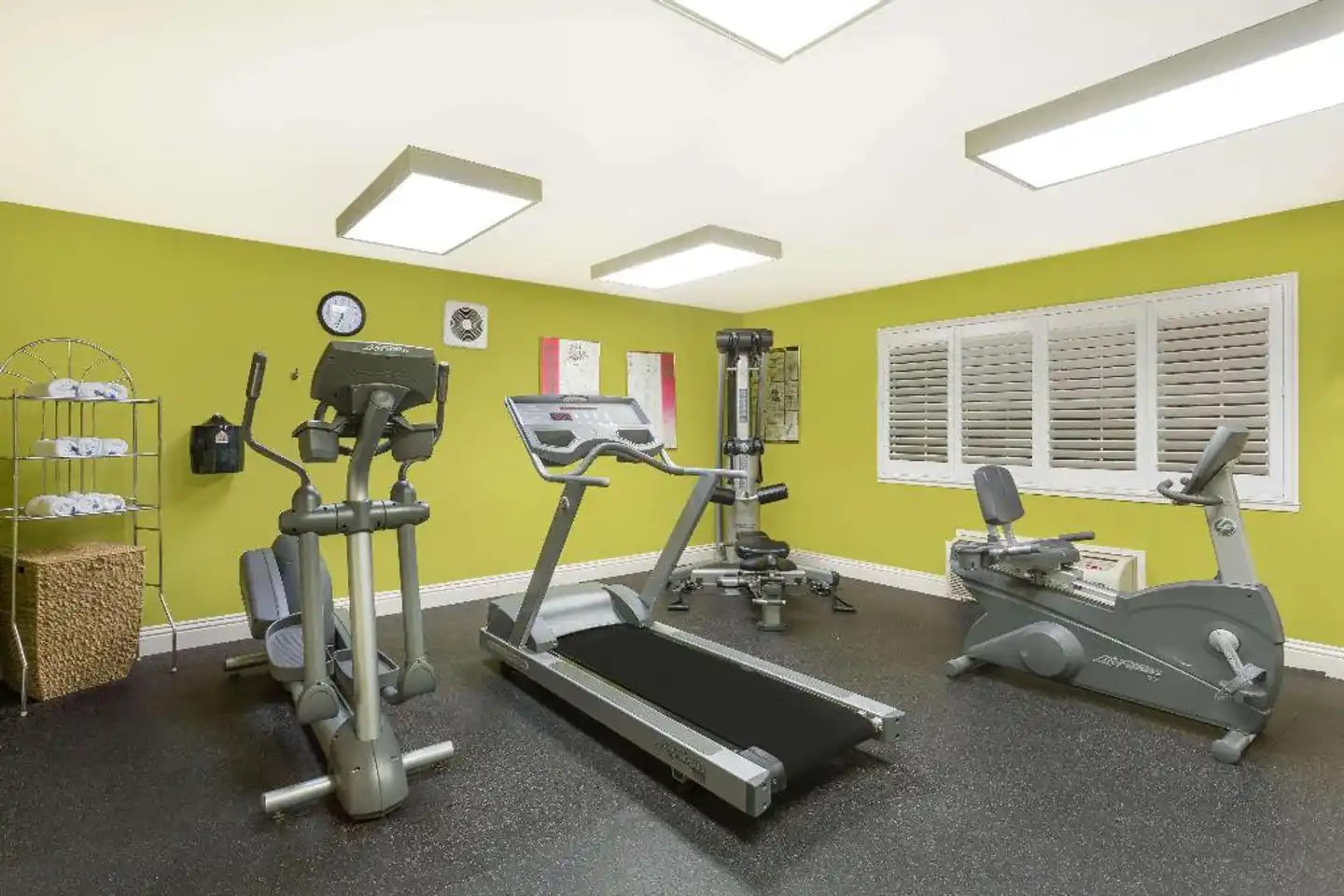 Baymont by Wyndham Modesto Salida Sport und Entertainment