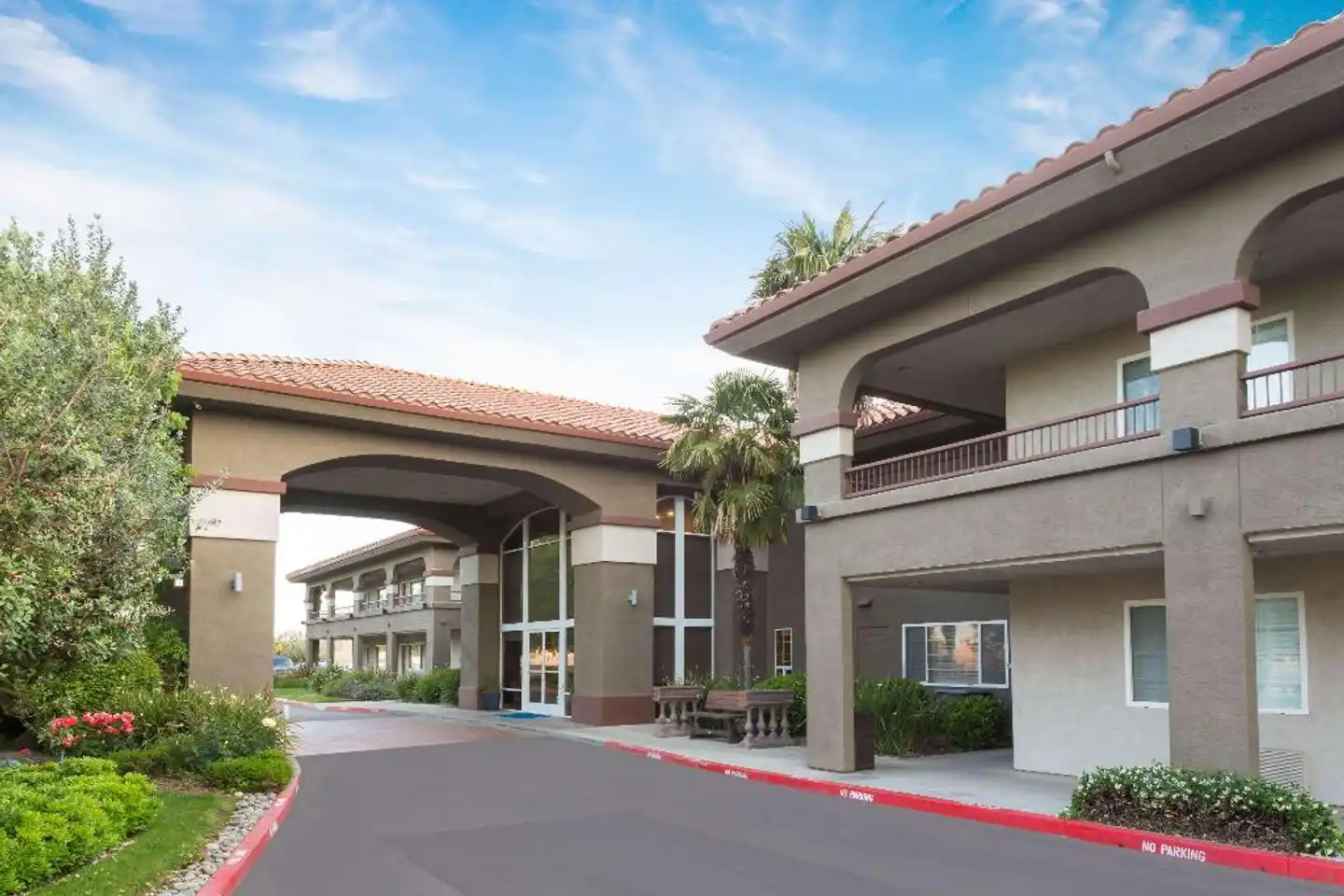 Baymont by Wyndham Modesto Salida Aussenansicht