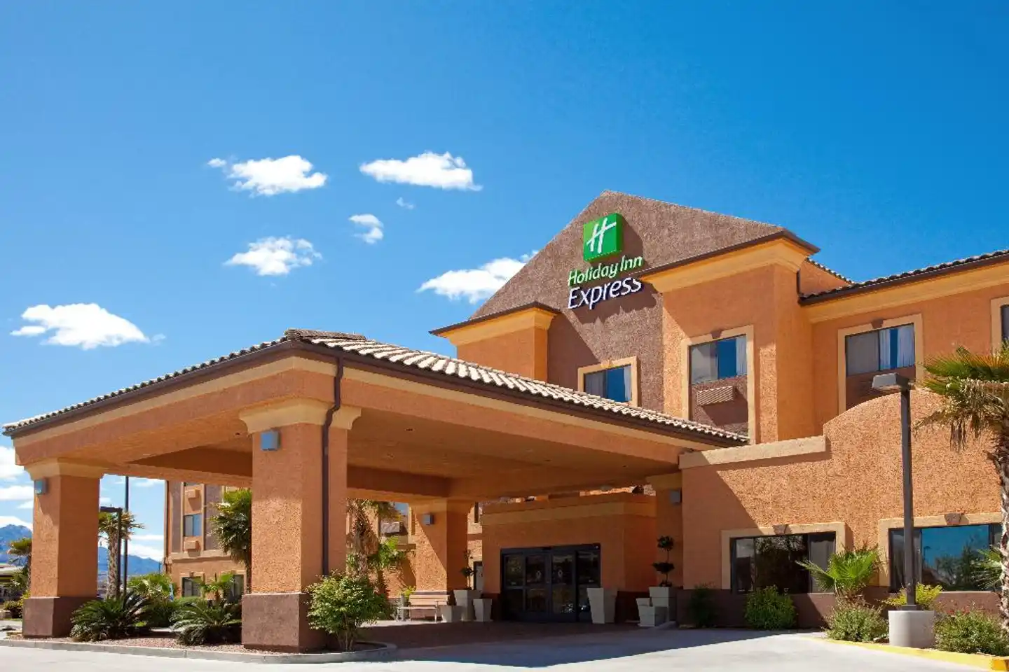 Holiday Inn Express & Suites Kingman Aussenansicht