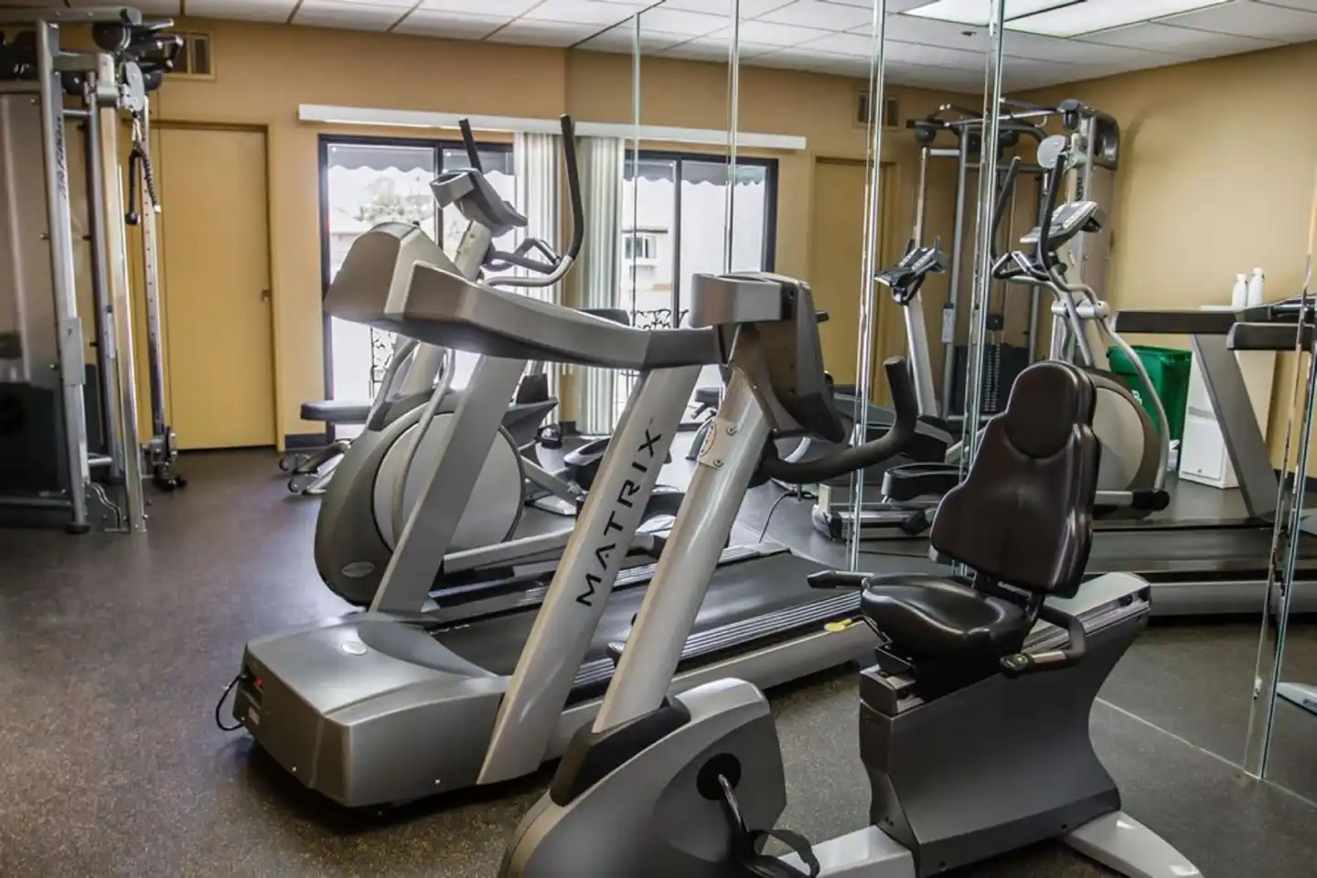 Quality Suites Central Coast Sport und Entertainment