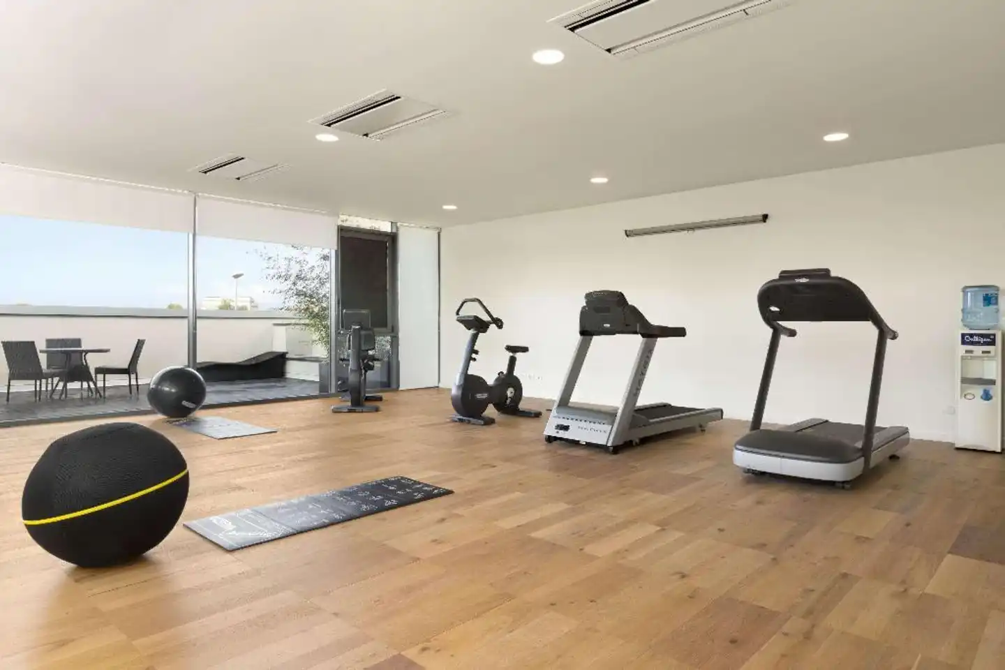 Ramada Encore by Wyndham Bologna Sport und Entertainment