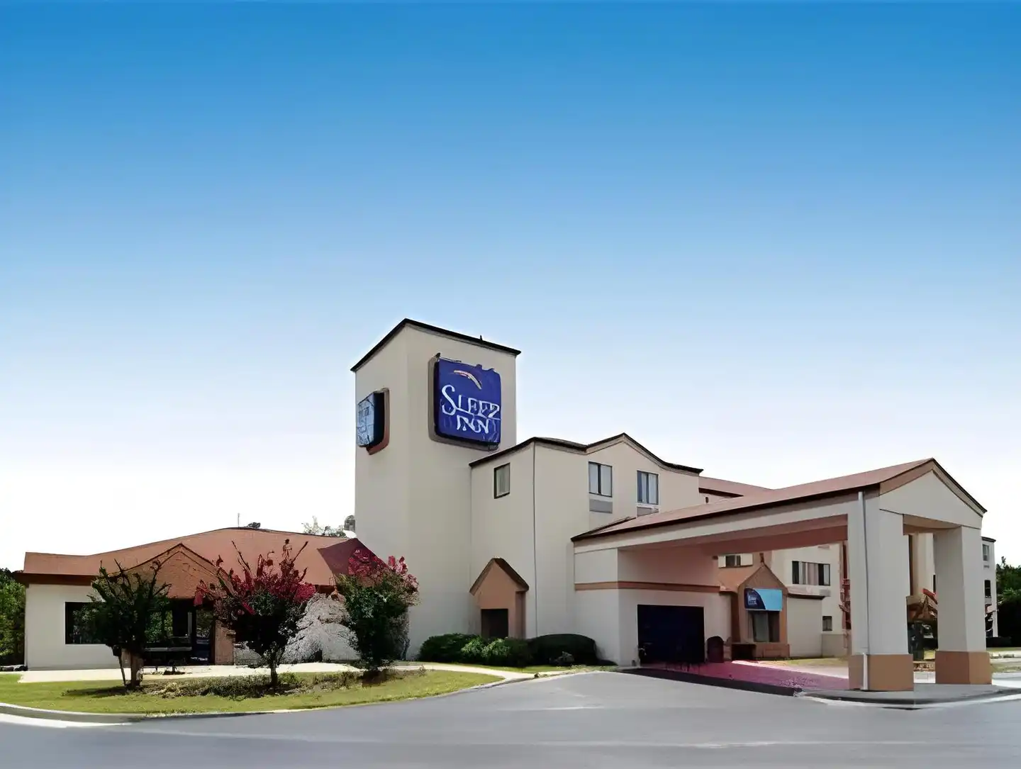 SureStay Plus Hotel by Best Western Macon West Aussenansicht
