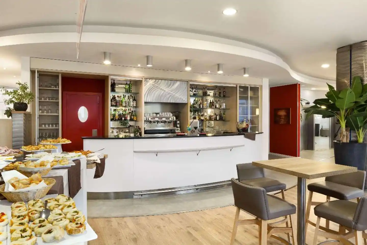 Ramada Encore by Wyndham Bologna Bar