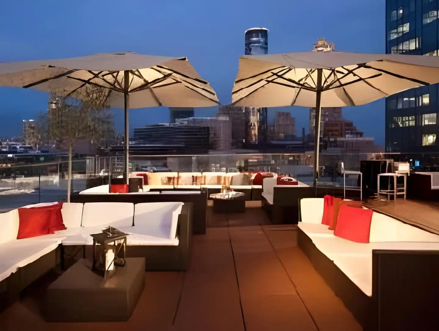 Glenn Hotel, Autograph Collection Terrasse