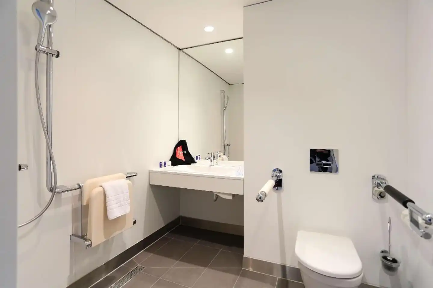 art'otel cologne Badezimmer