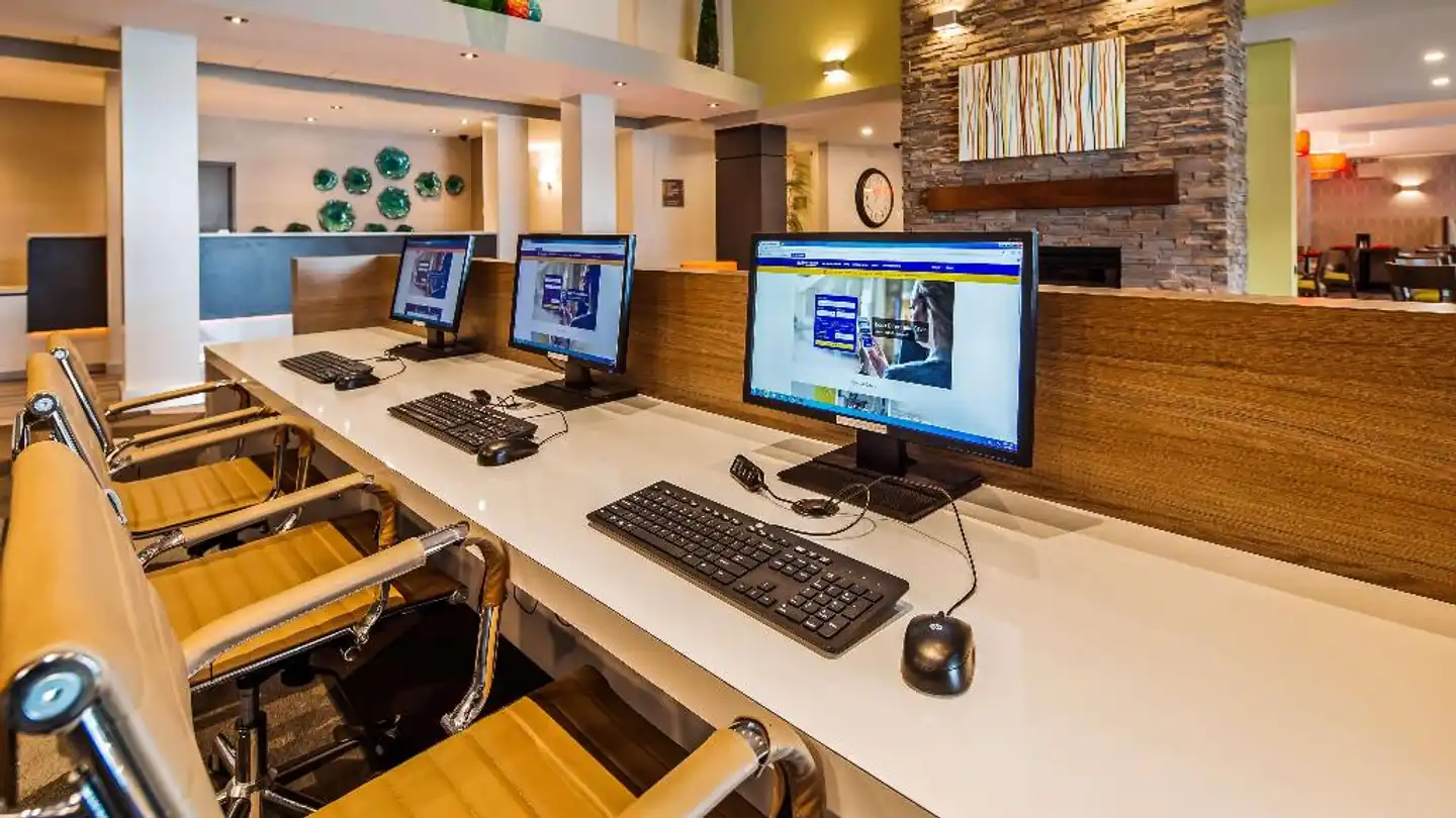 Best Western Plus Dartmouth Hotel & Suites Wohnbeispiel