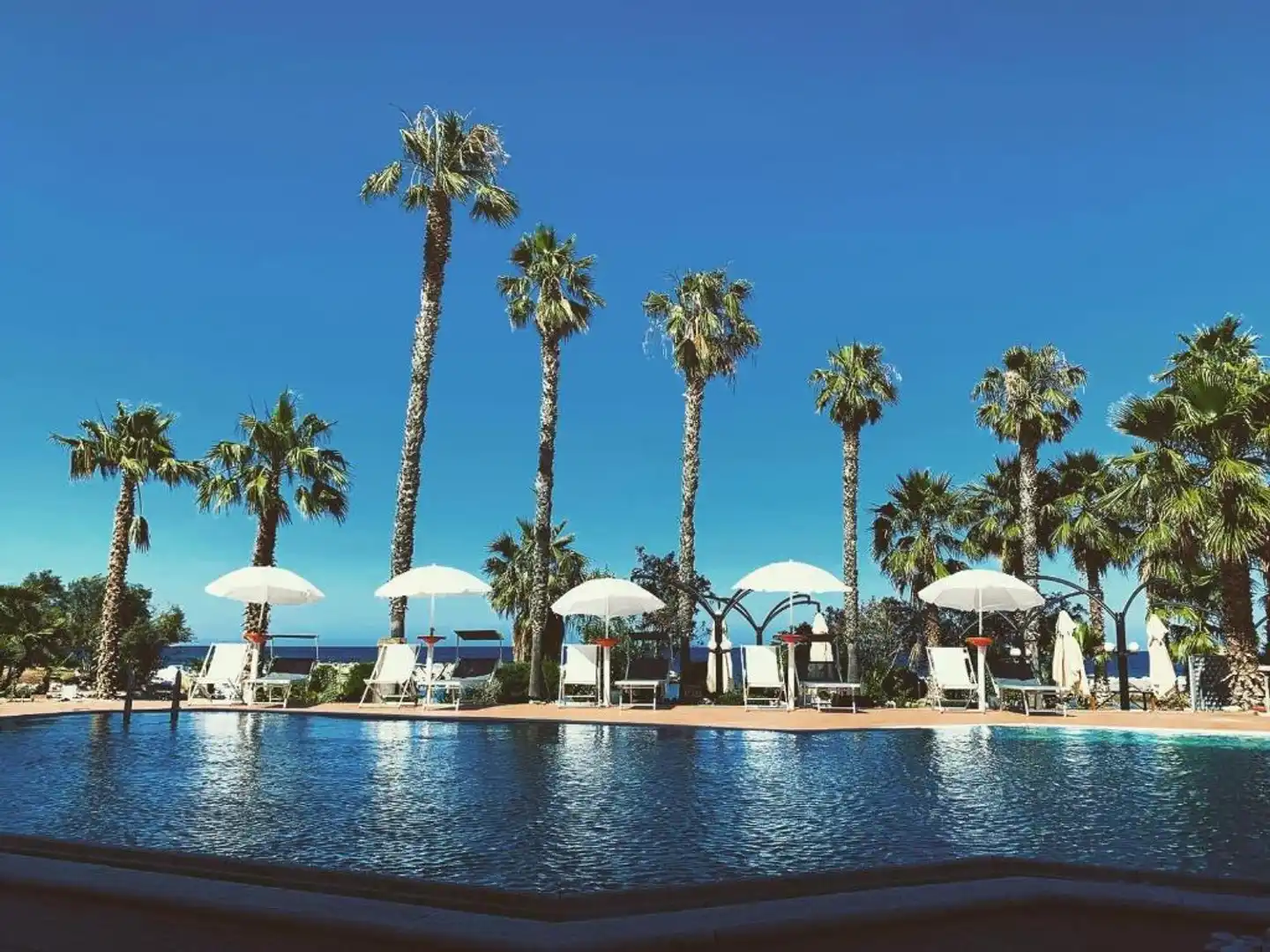 Palm Beach Club Pool