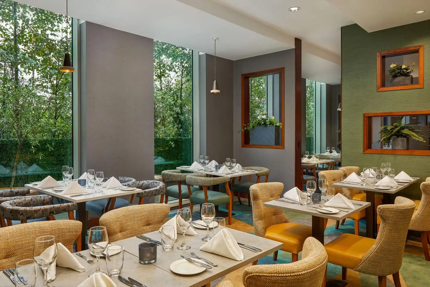 Crowne Plaza Blanchardstown Restaurant