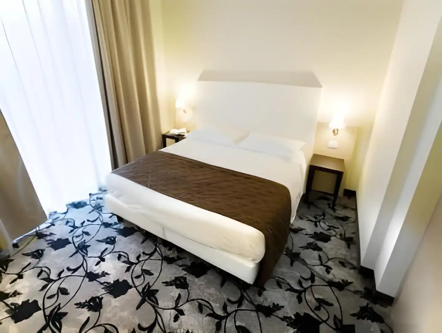 Regal Hotel & Apartments Wohnbeispiel