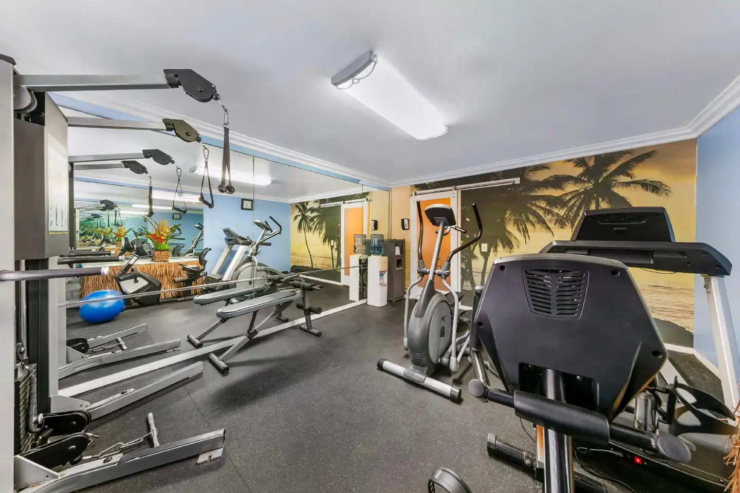 Best Western Harbour Inn & Suites Huntington - Sunset Beach Sport und Entertainment