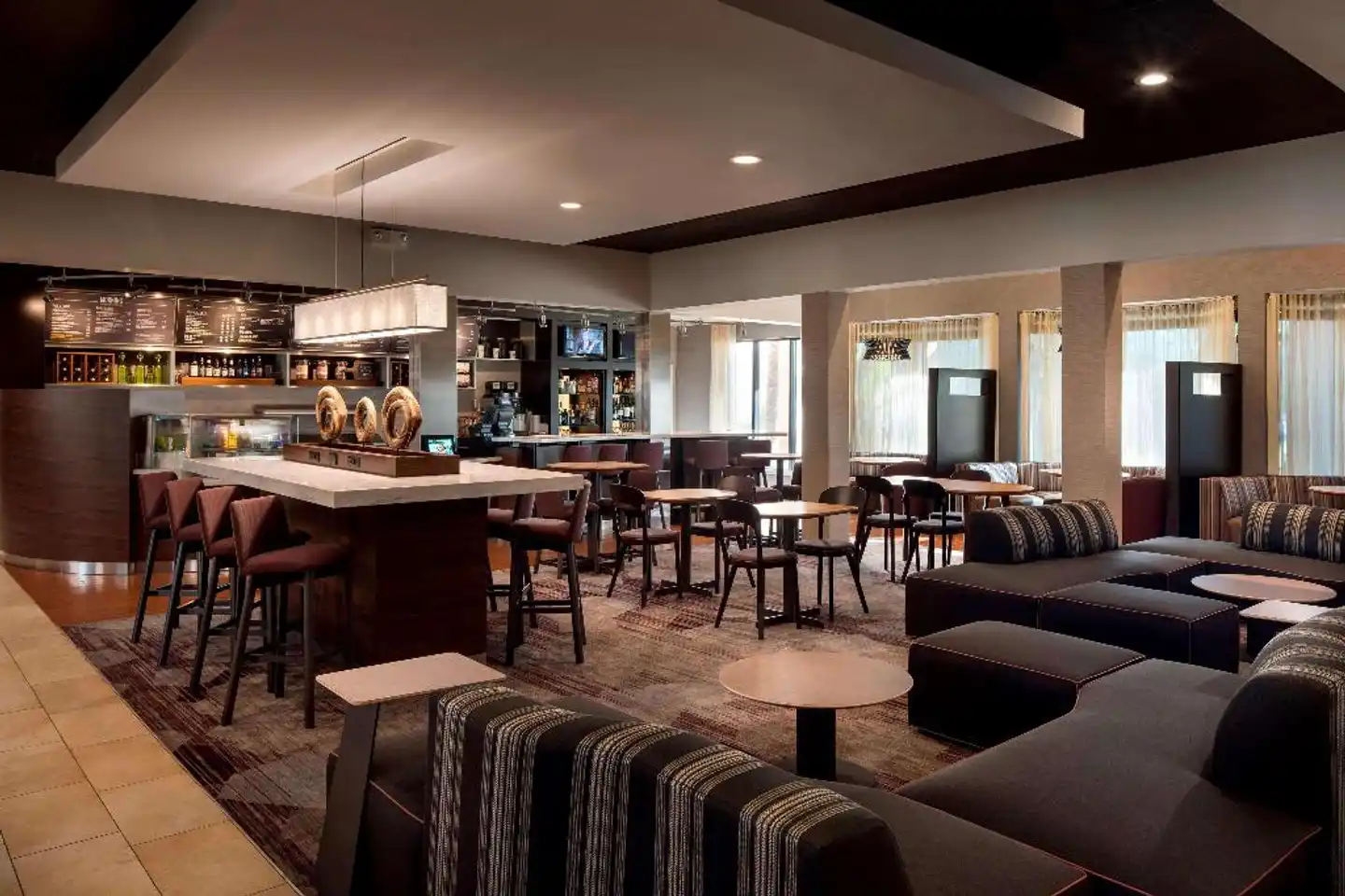 Sonesta Select Los Angeles Torrance South Bay Bar