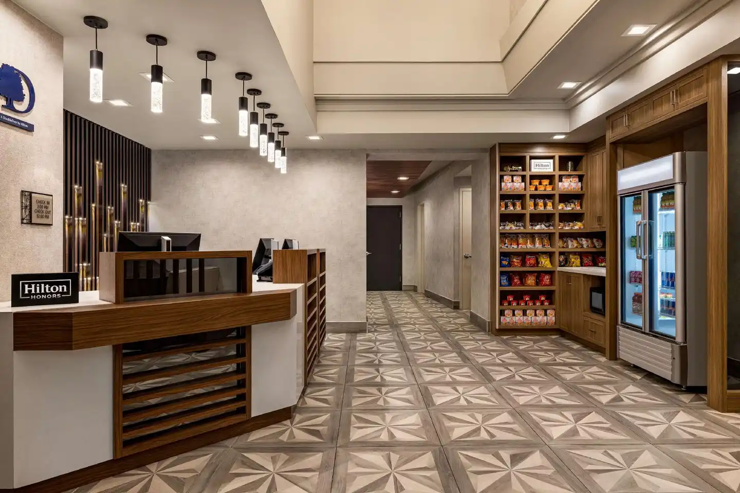 DoubleTree by Hilton New York Midtown Fifth Ave Lobby