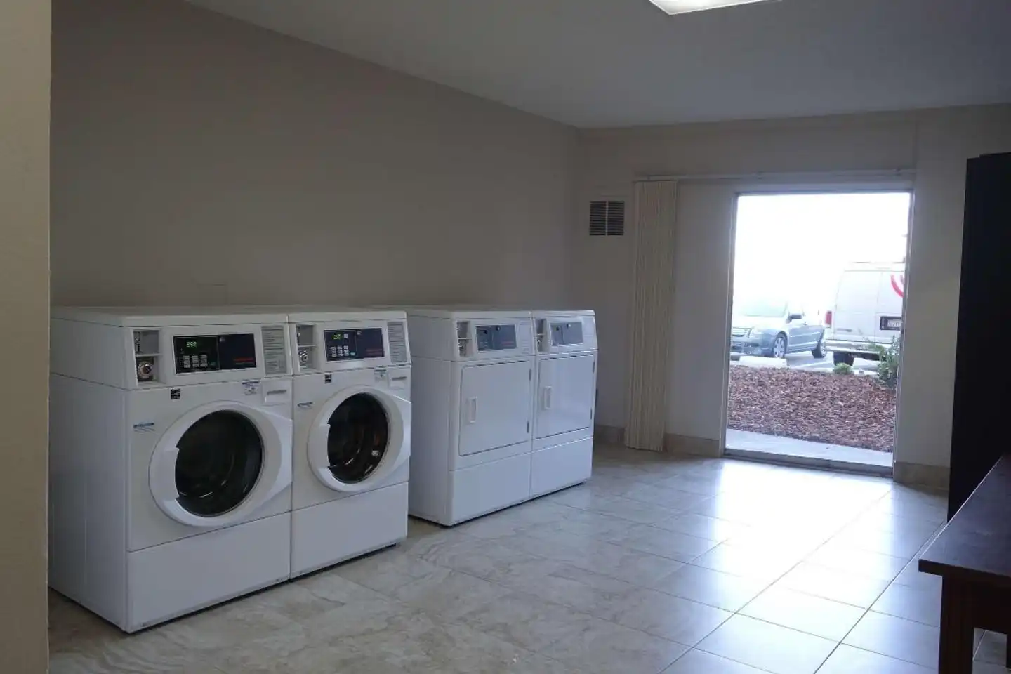 Ramada by Wyndham Sacramento Wohnbeispiel