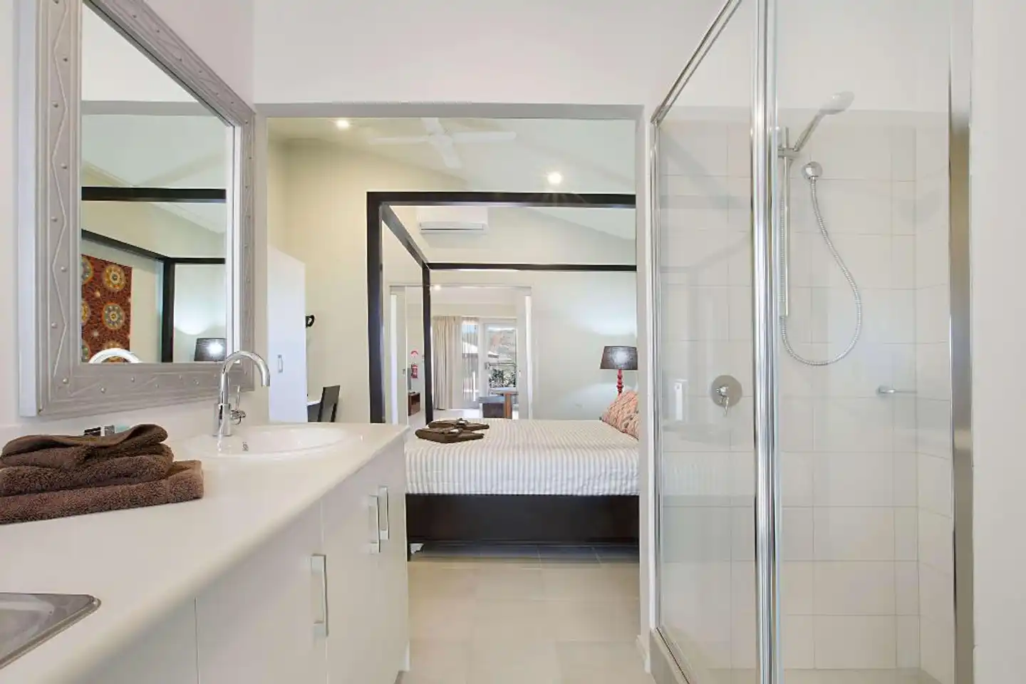 Best Western Woodland Hills Inn Badezimmer