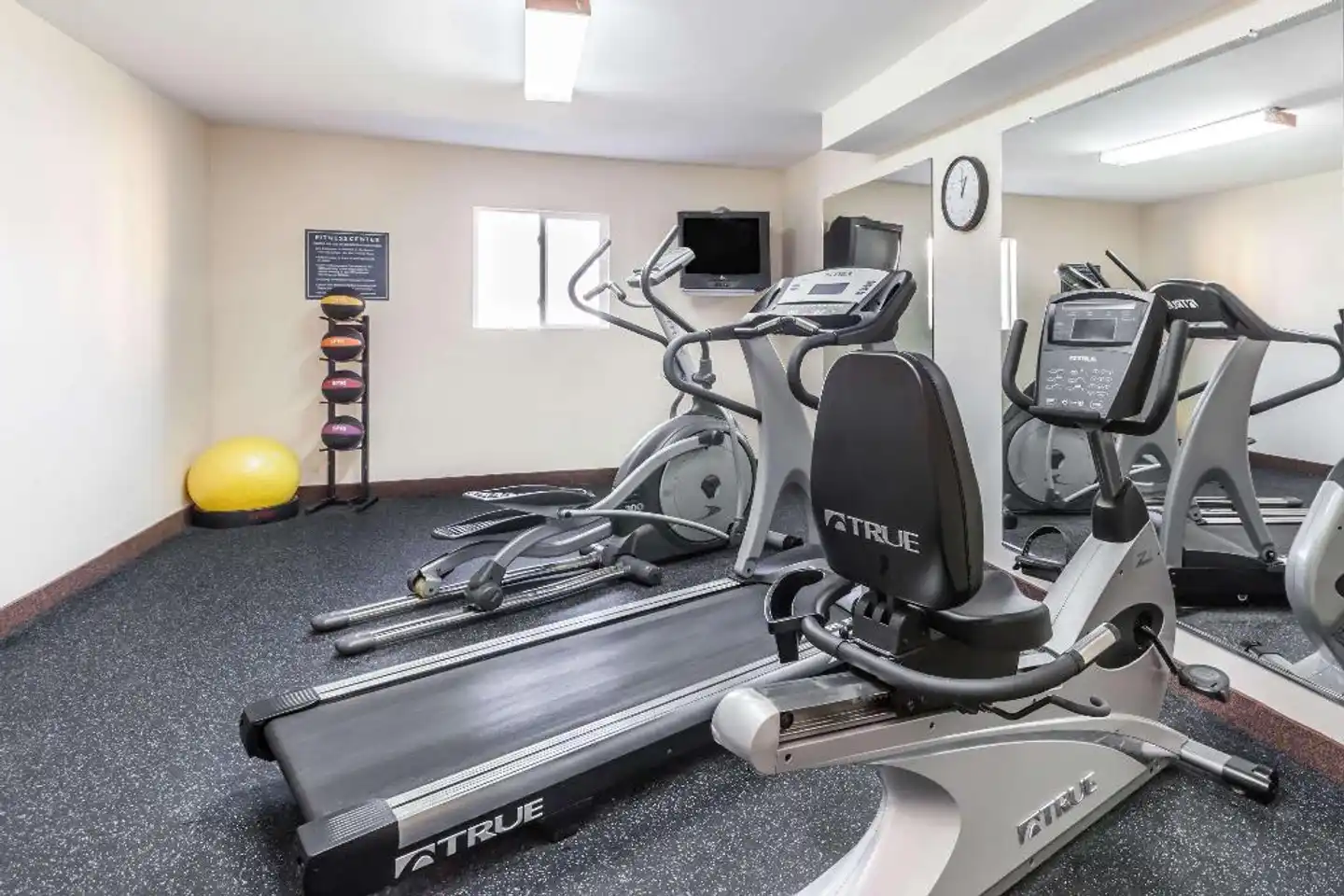 Days Inn by Wyndham Albany SUNY Sport und Entertainment