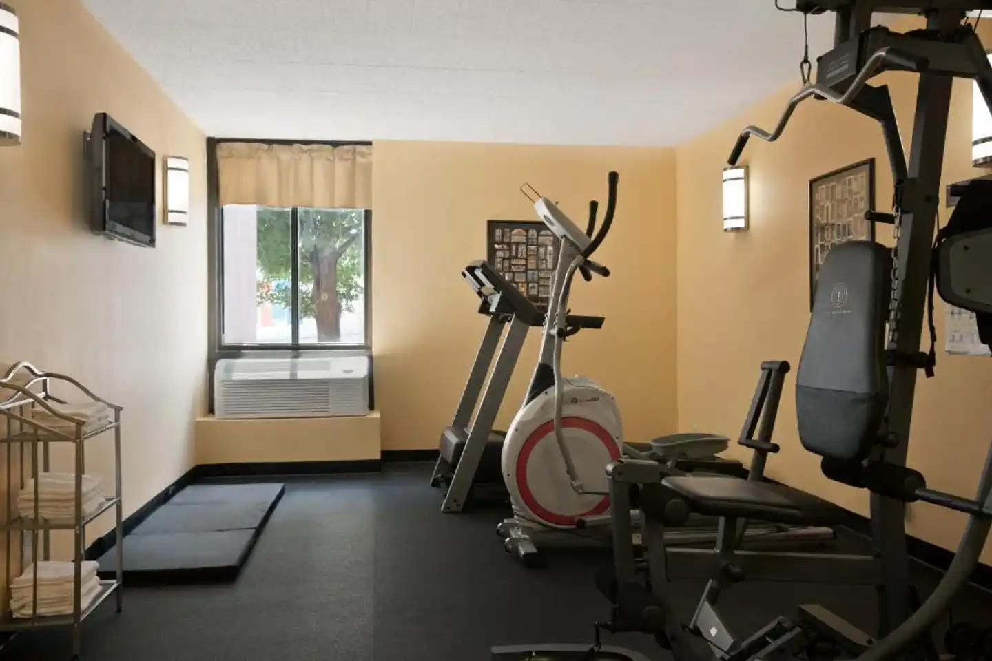 Days Inn by Wyndham Reading Wyomissing Sport und Entertainment