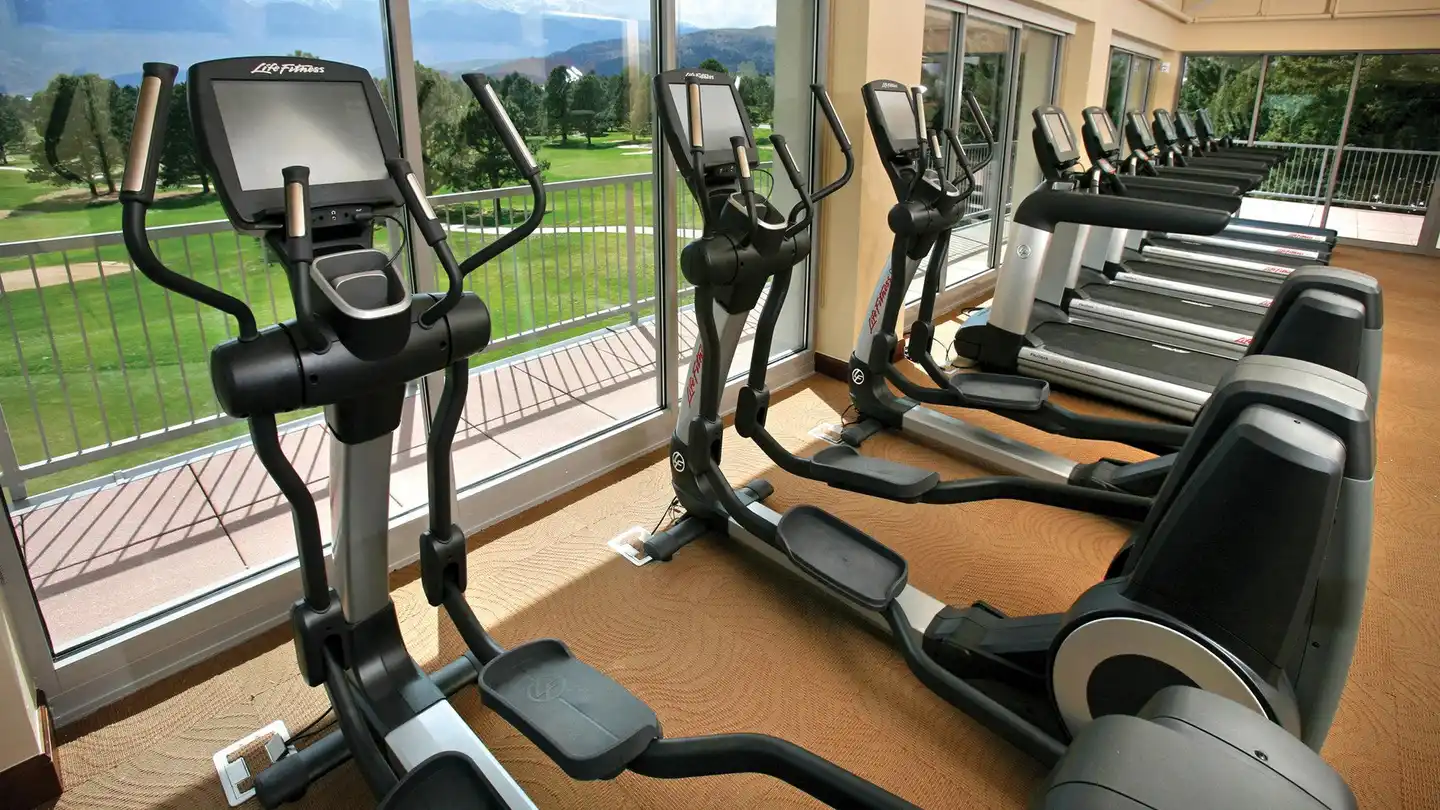 Lodge at Garden of the Gods Club Sport und Entertainment