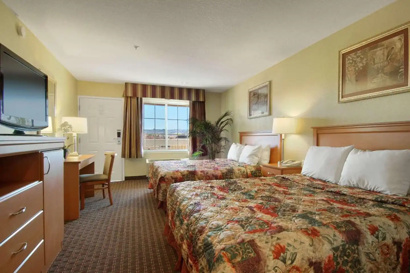 Days Inn by Wyndham Hayward Airport Wohnbeispiel