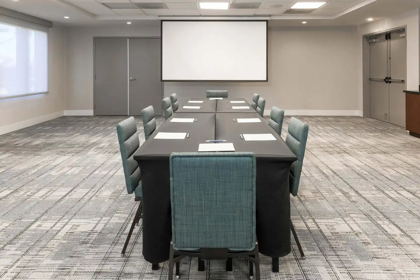 Four Points by Sheraton Ontario-Rancho Cucamonga Konferenz